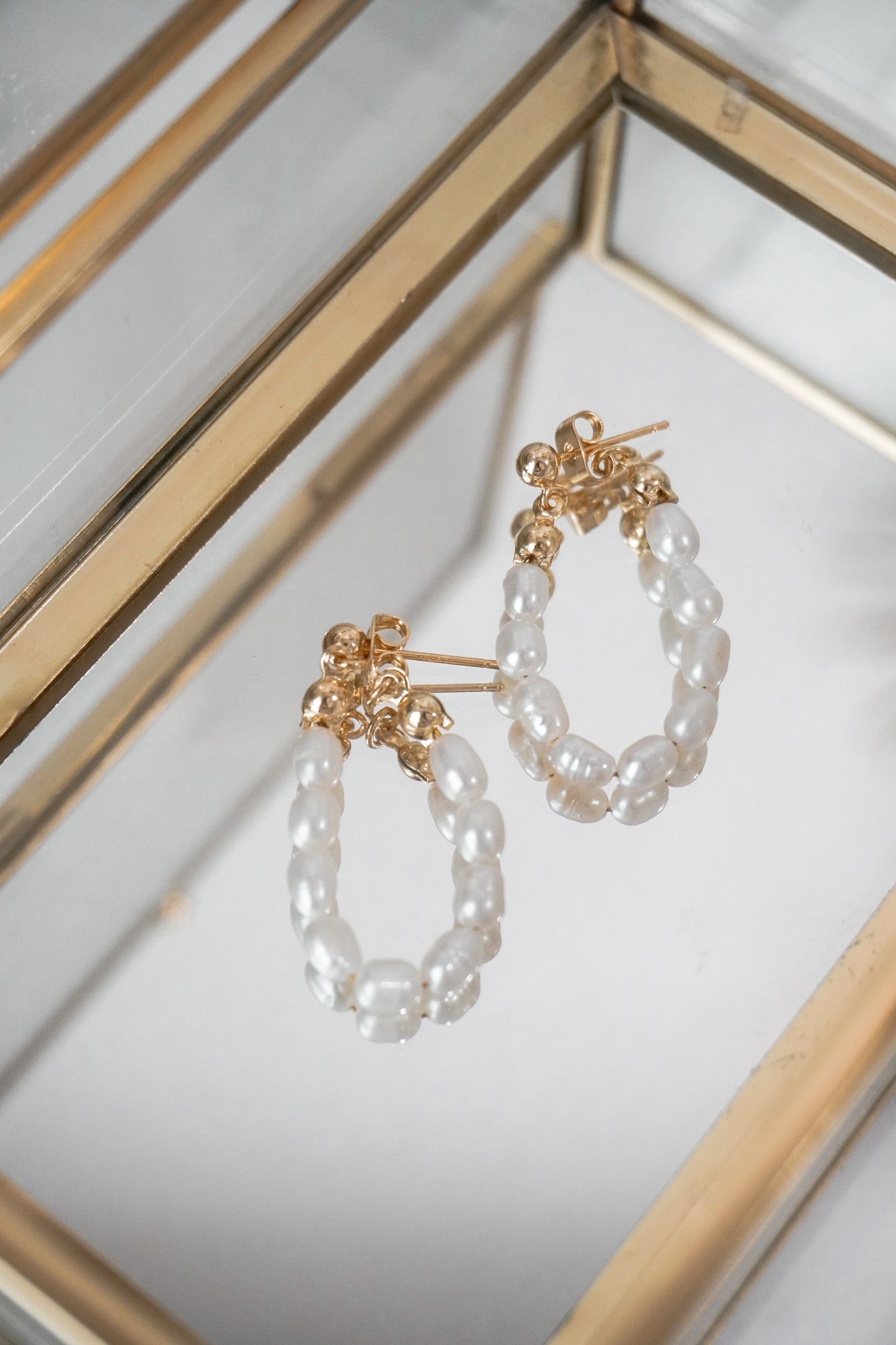 Gemma Pearl Earrings